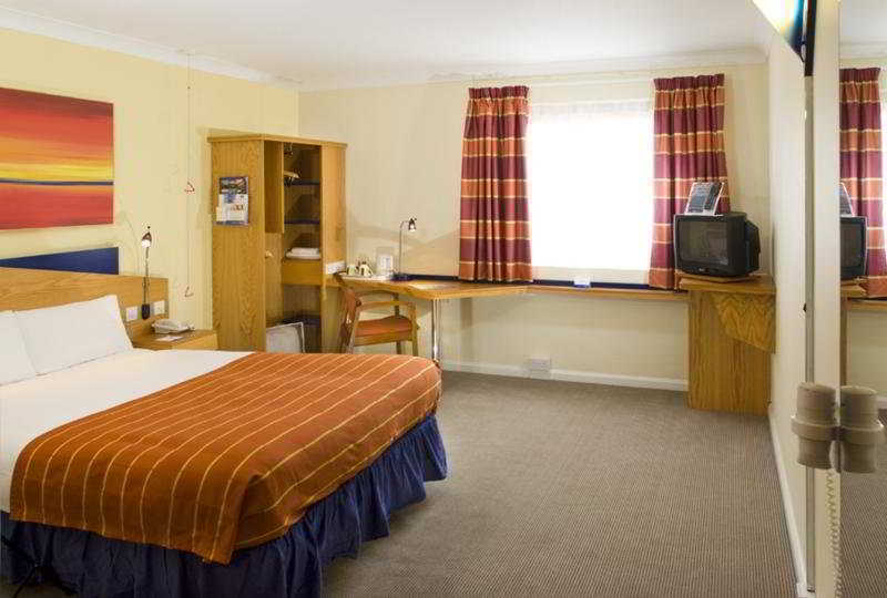 홀리데이 인 익스프레스 스토크-온-트렌트 호텔 Stoke-on-Trent 객실 사진